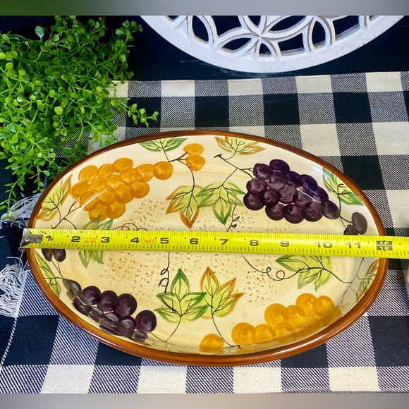 Alco Industries Elegant Oval Serving Platter with Grape Motif - Picture 5 of 8